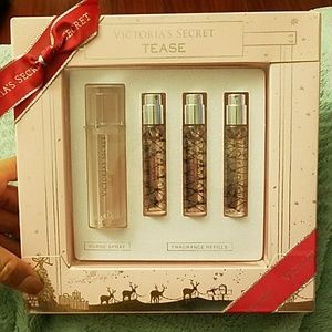 Victoria's Secret Tease fragrance box